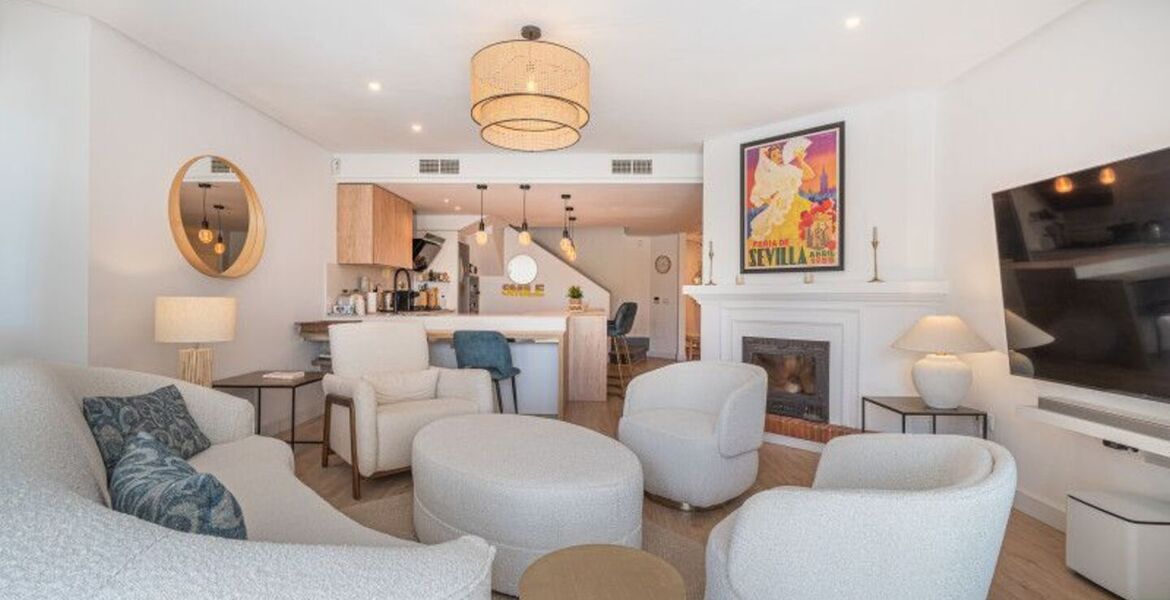 Townhouse for rent in Golden Mile