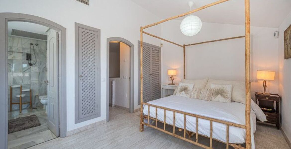 Townhouse for rent in Golden Mile