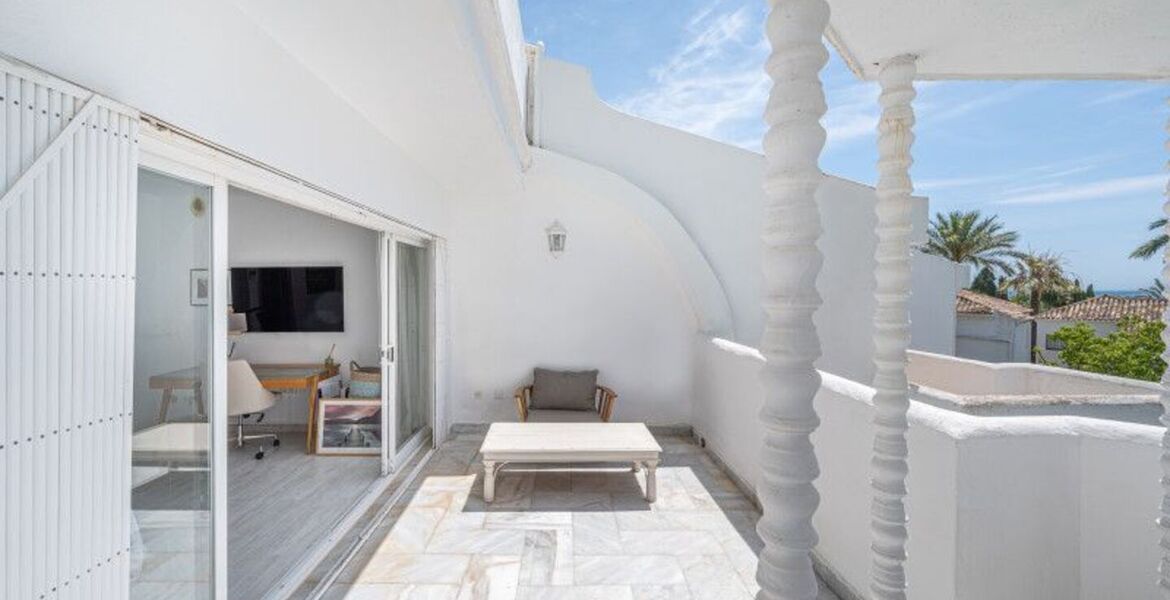 Townhouse for rent in Golden Mile