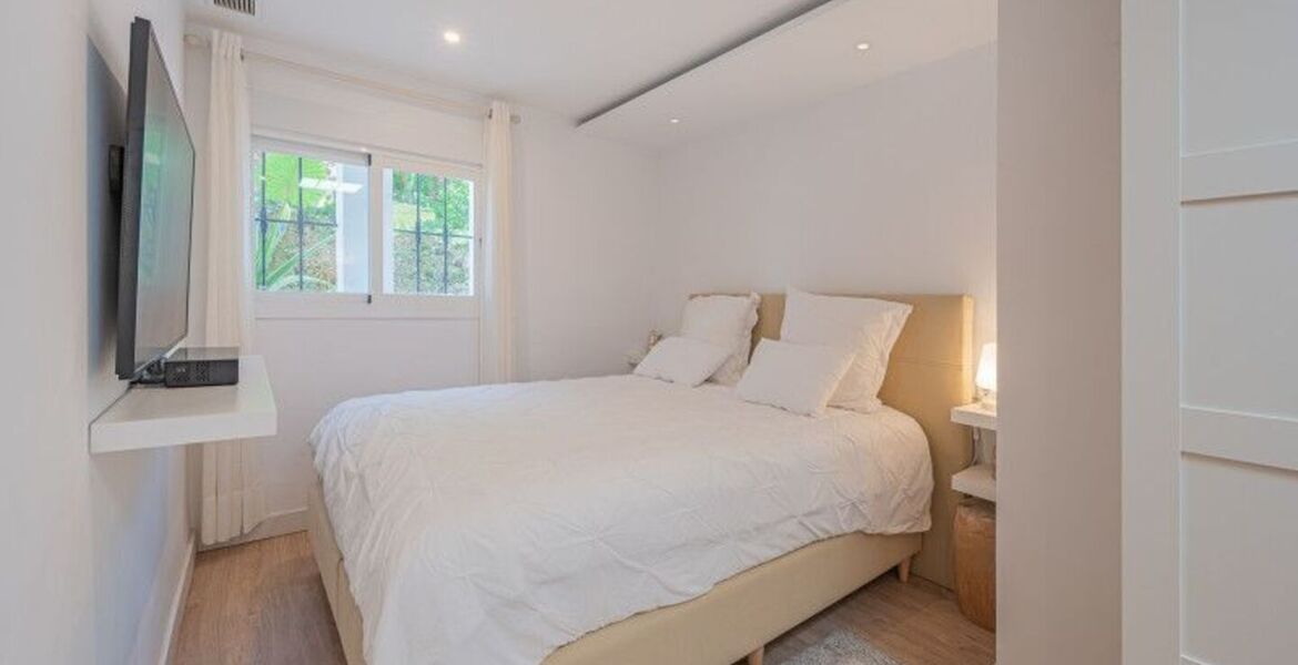Townhouse for rent in Golden Mile