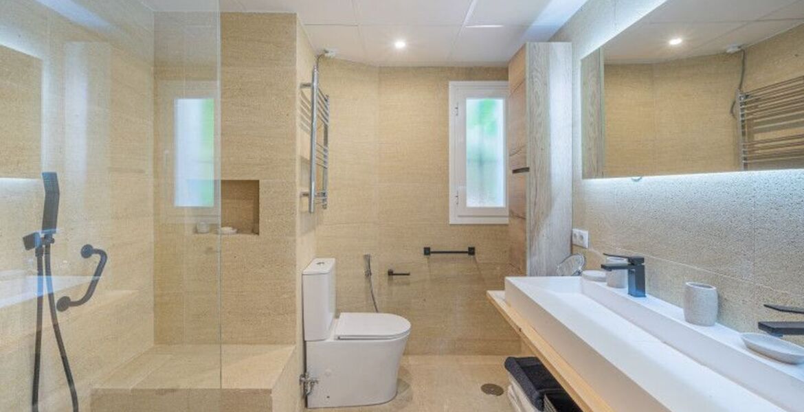 Townhouse for rent in Golden Mile