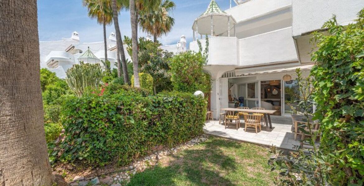 Townhouse for rent in Golden Mile