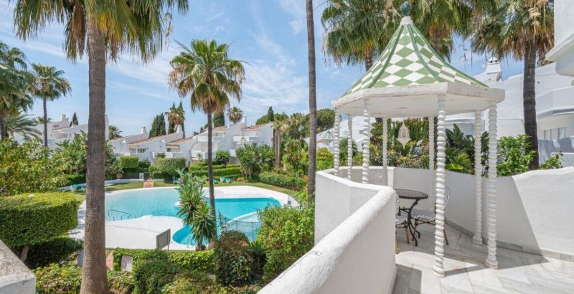 Townhouse for rent in Golden Mile