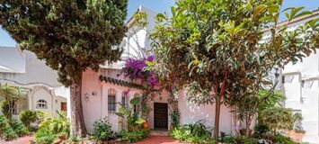 Townhouse for rent in Golden Mile