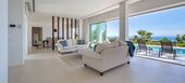 Luxurious 4-bedroom Villa