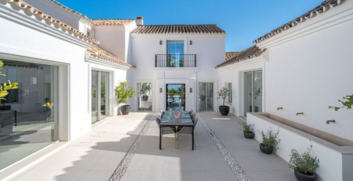 Luxurious 4-bedroom Villa