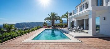 Luxurious 4-bedroom Villa