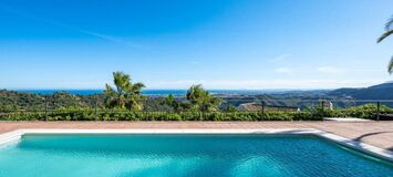 Luxurious 4-bedroom Villa