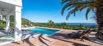 Luxurious 4-bedroom Villa