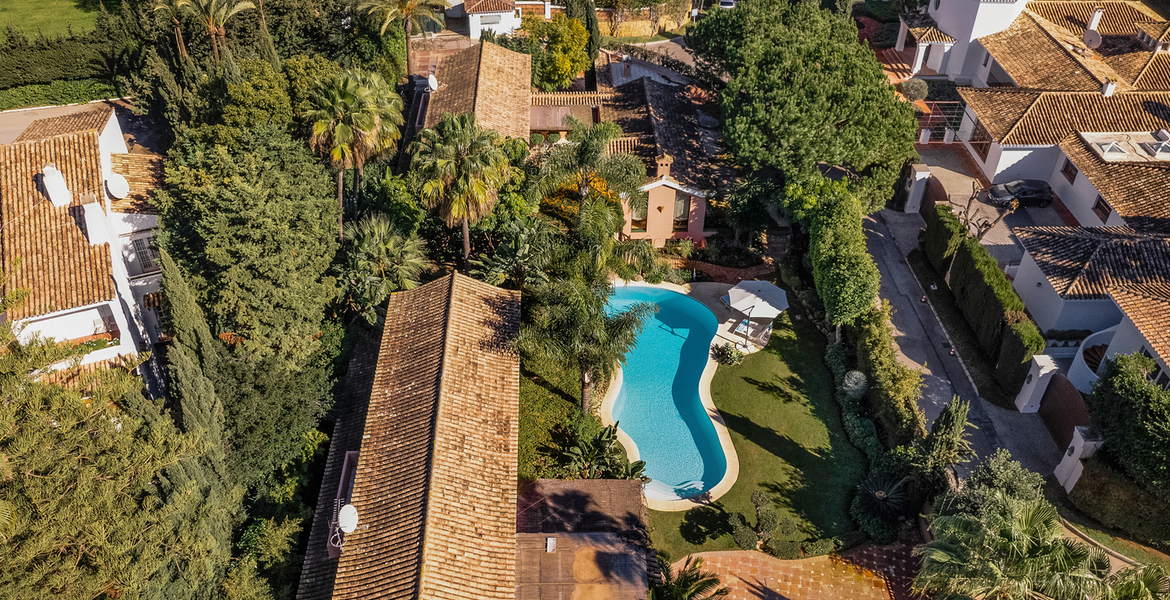 LUXURY VILLA IN MARBELLA  