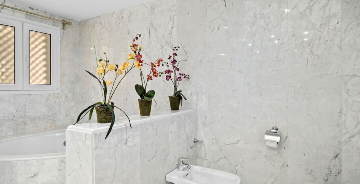 Apartment for rent in Puerto Banus