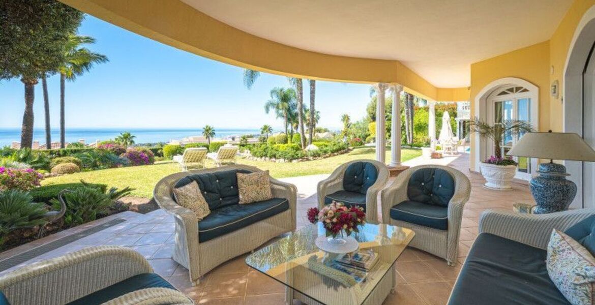 Villa en alquiler en Milla de Oro Marbella
