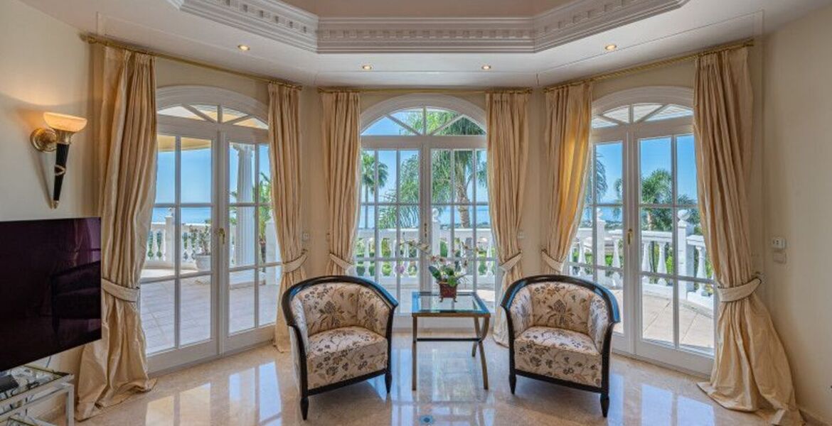Villa en alquiler en Milla de Oro Marbella