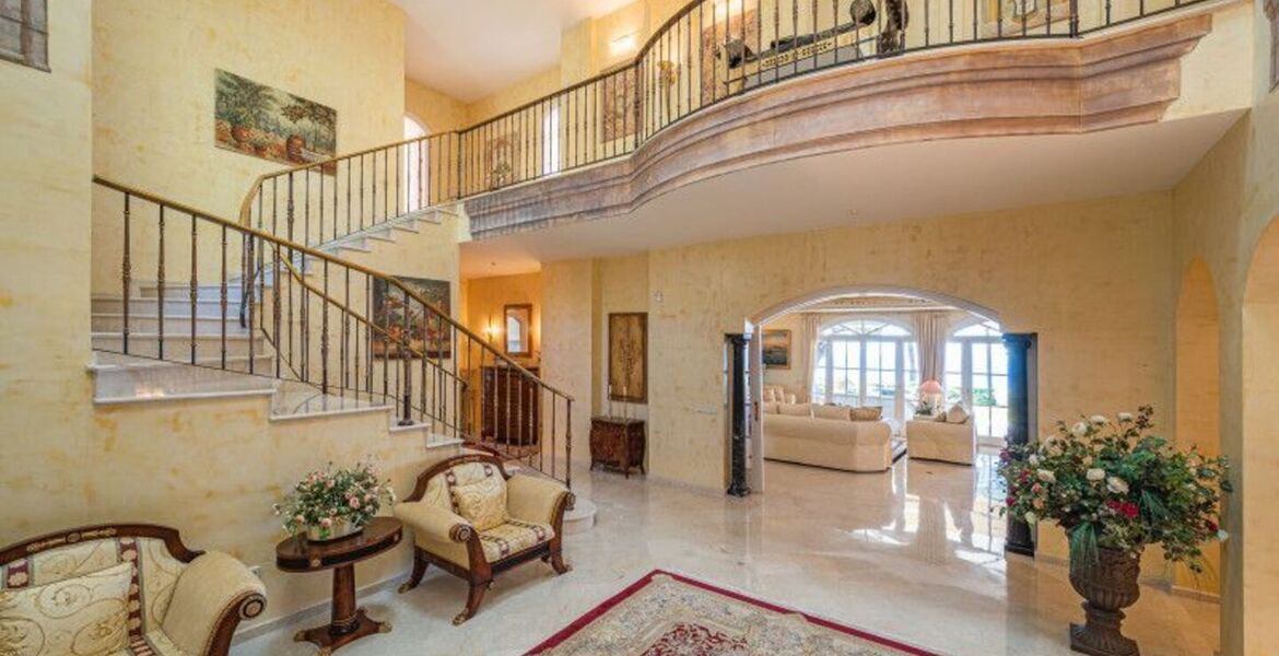 Villa en alquiler en Milla de Oro Marbella