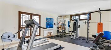 Villa for rent in Benahavis