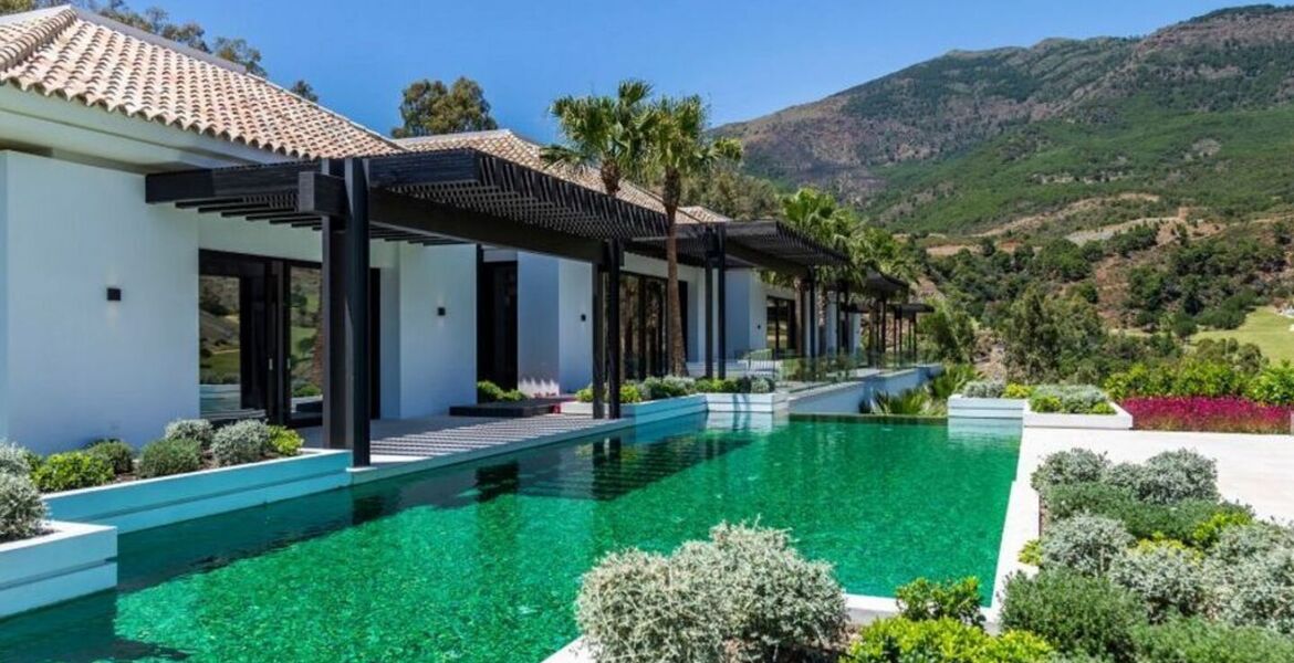 Villa for rent in La Zagaleta