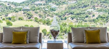 Villa for rent in La Zagaleta