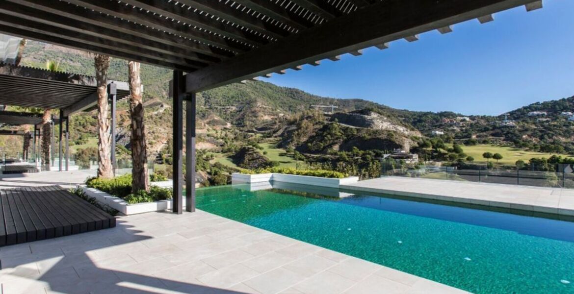 Villa for rent in La Zagaleta
