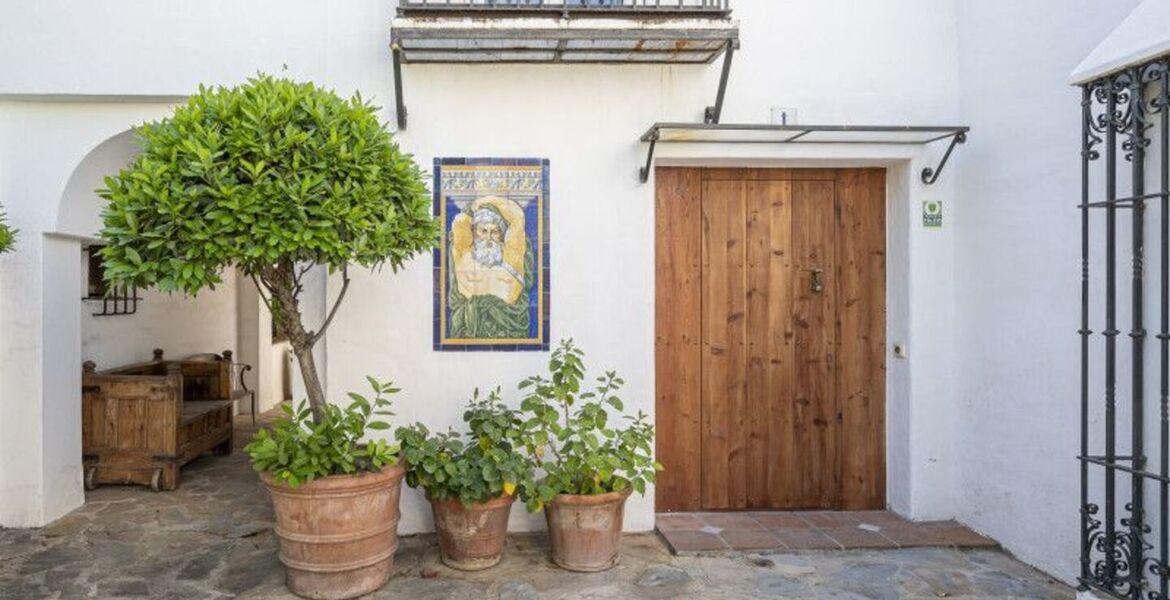 Townhouse for rent in Golden Mile