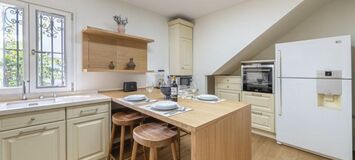 Townhouse for rent in Golden Mile
