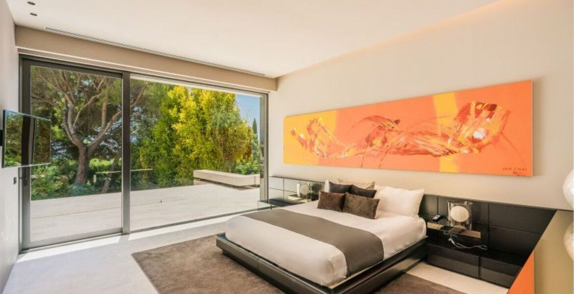 Villa en alquiler en Milla de Oro Marbella