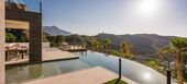 Villa for rent in Benahavis