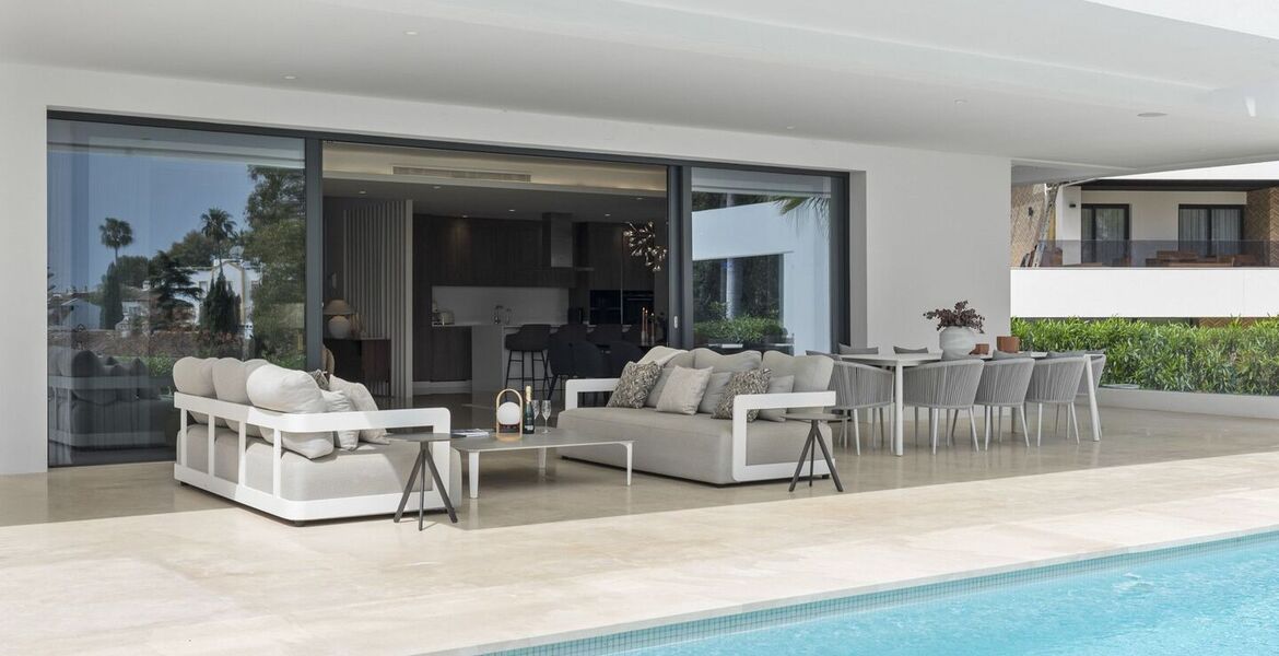 Villa for rent in Estepona