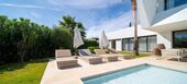 Villa for rent in Estepona