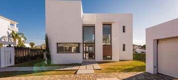 Villa for rent in Estepona