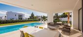 Villa for rent in Estepona