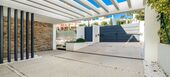 Villa for rent in Estepona