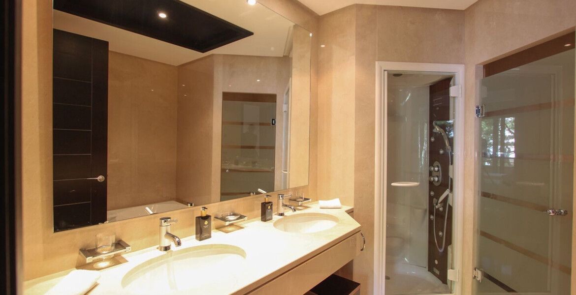 Luxury apartment for rent in Malibu Marbella