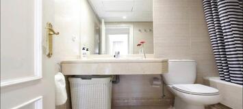 Luxury 2-Bedroom Apartment in Marina Banús Marbella