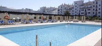 Luxury 2-Bedroom Apartment in Marina Banús Marbella