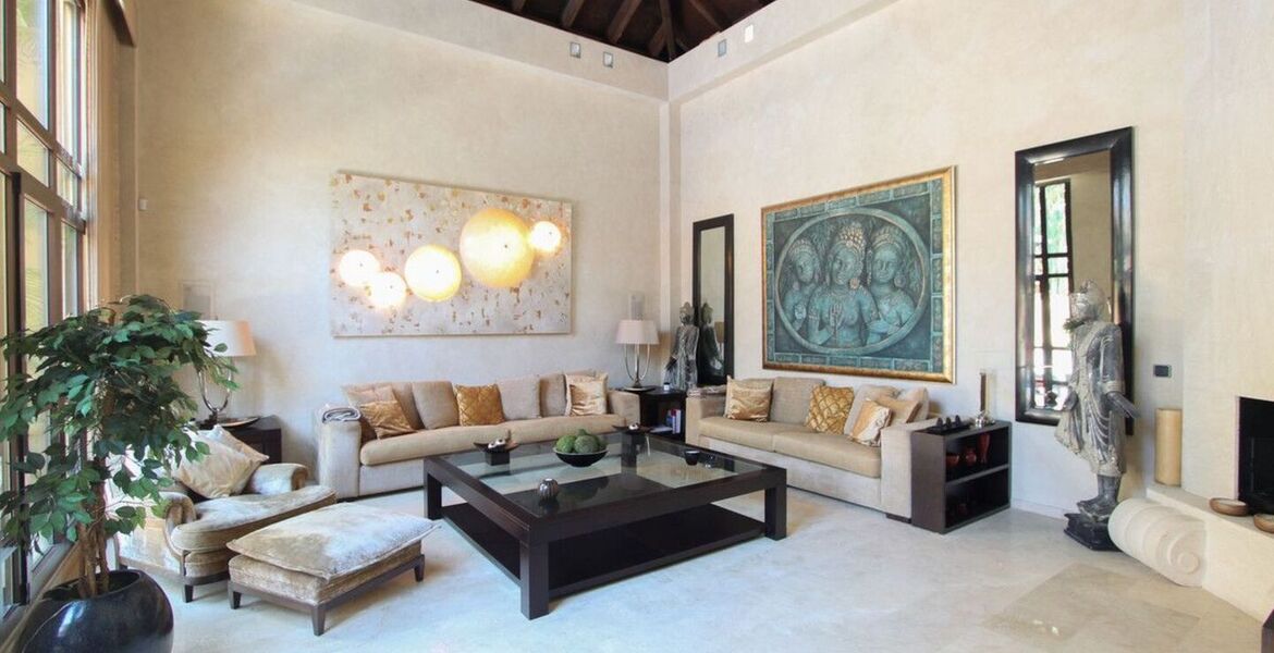 Villa in Bahia de Banus