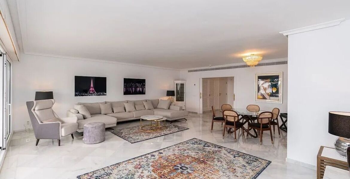 Apartment for rent in Los Granados Puerto Banus