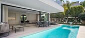 Modern 4-Bedroom Villa in Rio Verde with Private Pool