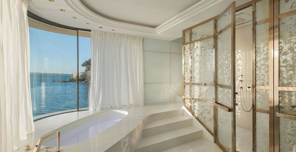 Luxury villa in Saint Tropez