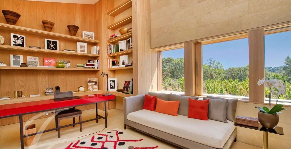 Exclusive Domain in Les Parcs de Saint-Tropez