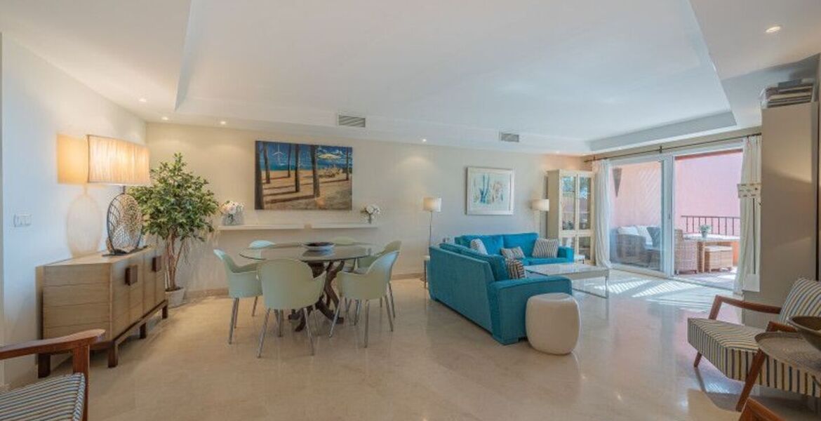 Spacious 3-Bedroom Apartment in Oasis de Marbella