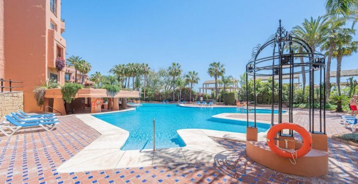 Spacious 3-Bedroom Apartment in Oasis de Marbella