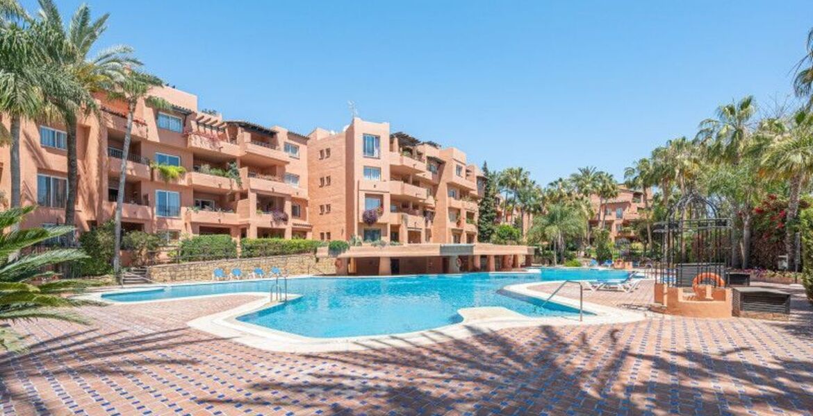 Spacious 3-Bedroom Apartment in Oasis de Marbella