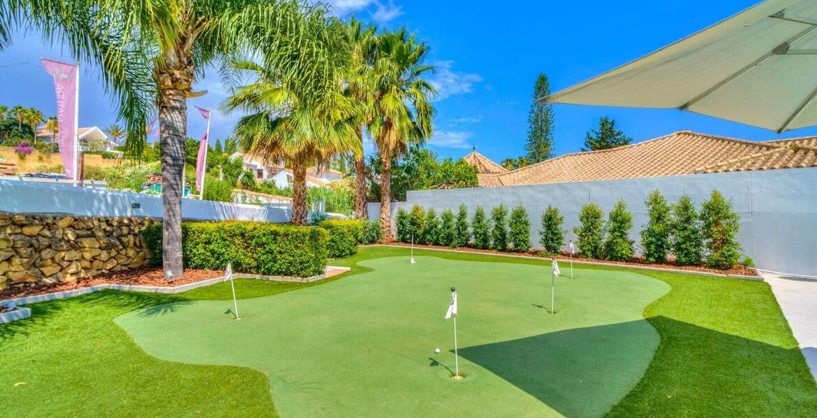 Lujosa villa de 5 dormitorios en el Valle del Golf