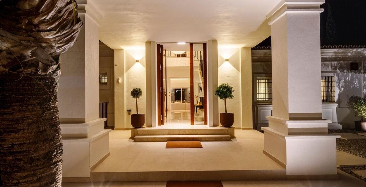 Lujosa villa de 5 dormitorios en el Valle del Golf