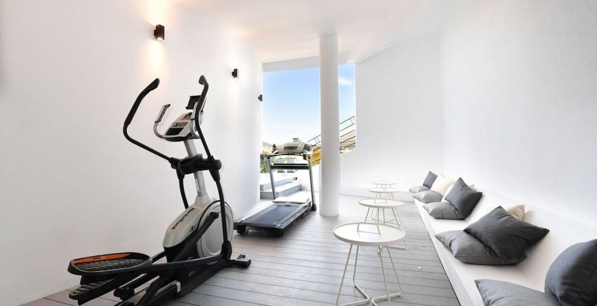 Luxury 7-Bedroom Villa in Marbella