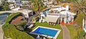 Modern Villa near Calypso Beach with Private Pool