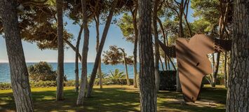 Beachfront Villa on Marbella's Golden Mile