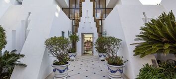 Luxury 7-Bedroom Villa in La Cerquilla, Marbella with Stunni
