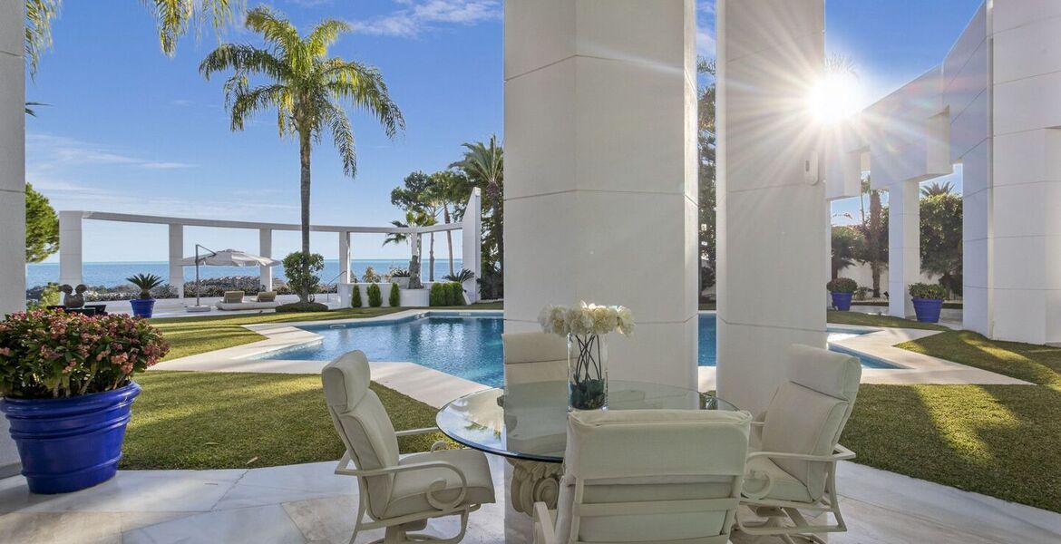 Luxury 7-Bedroom Villa in La Cerquilla, Marbella with Stunni