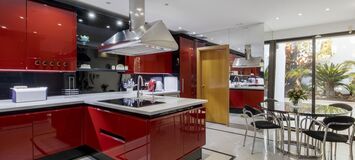 Luxury 7-Bedroom Villa in La Cerquilla, Marbella with Stunni